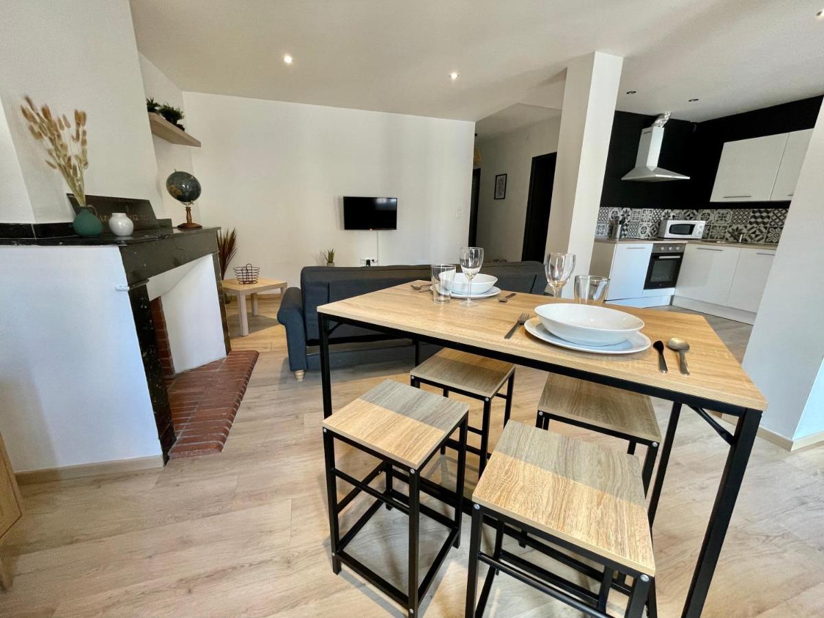 Spacieux Appartement Lumineux Coeur De Ville Pamiers Luaran gambar